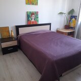 O camera in apartament curat, mobilat, linistit, statia metrou D. Leonida